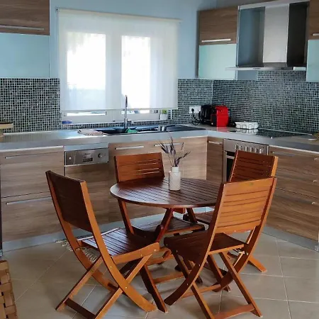 וילה White Lefkada