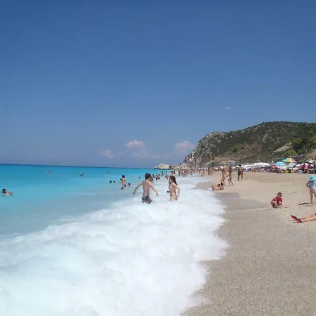 White Villas فيلة Lefkáda