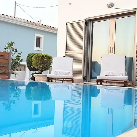 White Villas فيلة *